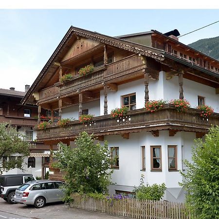Haus Gaisberger Apartment Mayrhofen Exterior foto