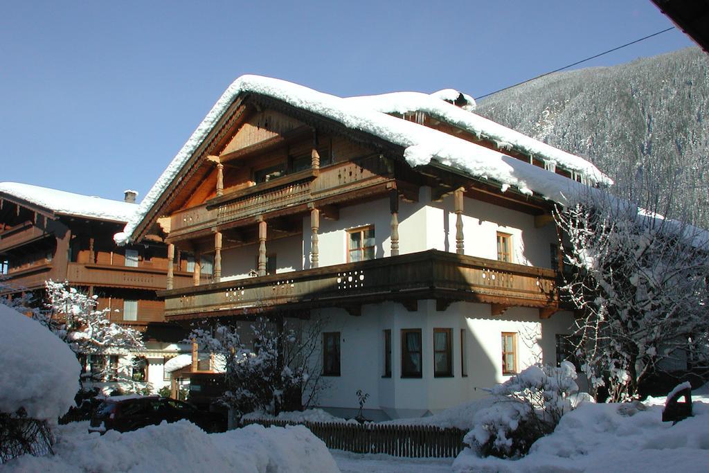 Haus Gaisberger Apartment Mayrhofen Exterior foto